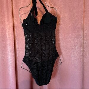 Mossimo on piece black swimsuit sz S